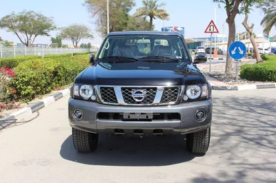 Nissan Patrol SUPER SAFARI Manual Gear |Brand New | Under Official Dealer Warranty | Full Option-2