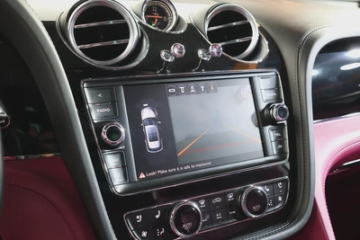 Bentley Bentayga W12 Mulliner 2018 | GCC Specs | Ultra Luxury-12