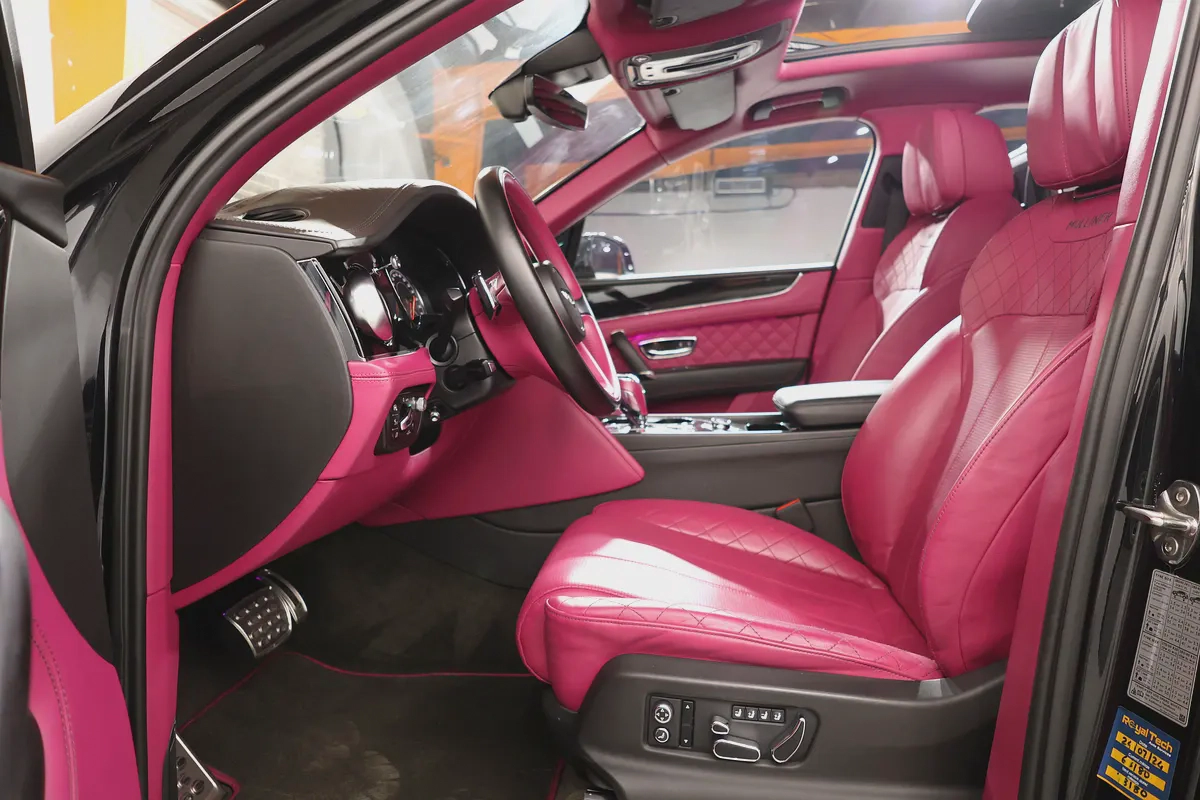 Bentley Bentayga W12 Mulliner 2018 | GCC Specs | Ultra Luxury-9-9