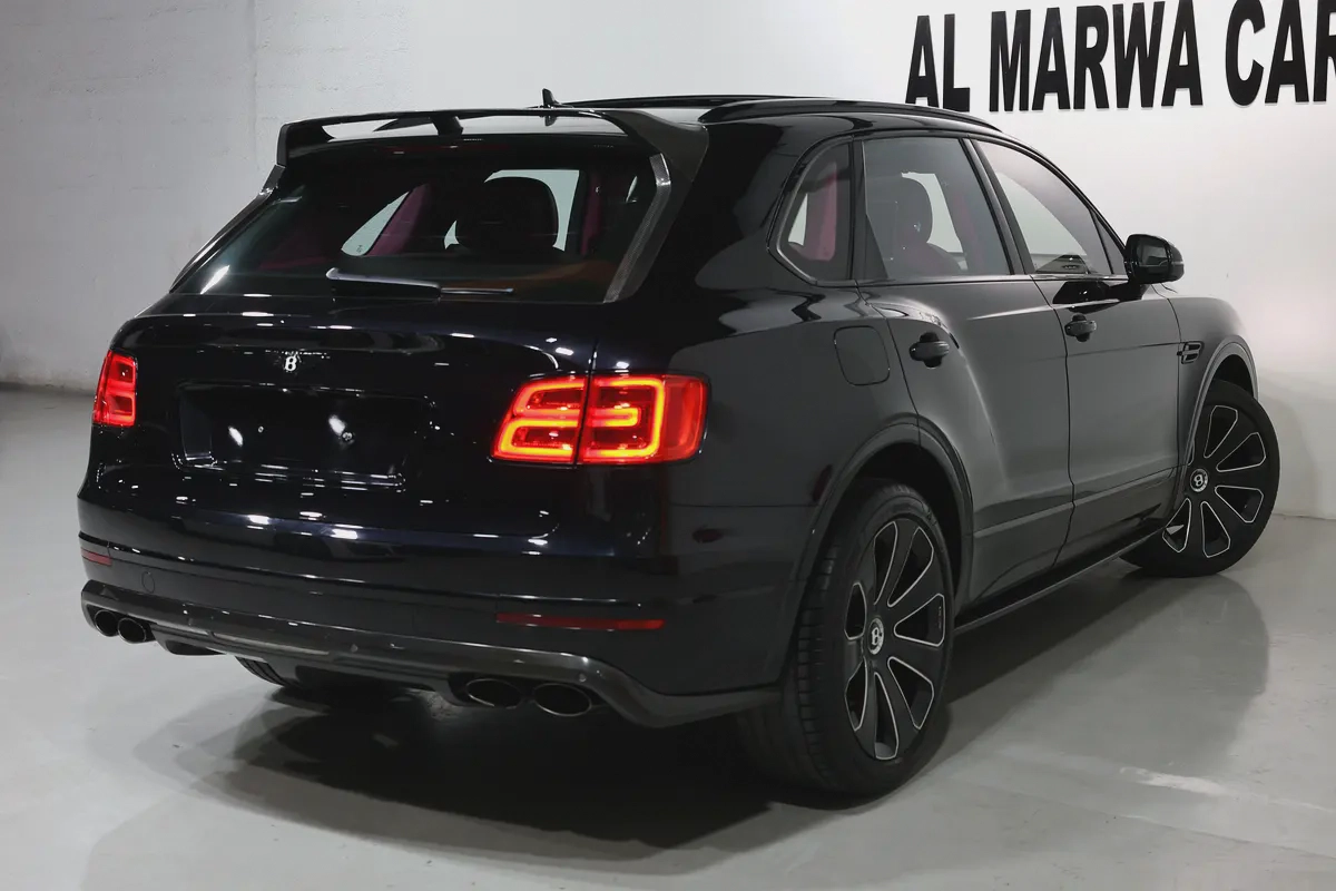 Bentley Bentayga W12 Mulliner 2018 | GCC Specs | Ultra Luxury-2-2
