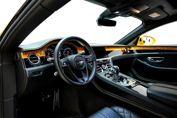 For sale Bentley Continental GT III, 6.0 l, 2020 in Dubai
