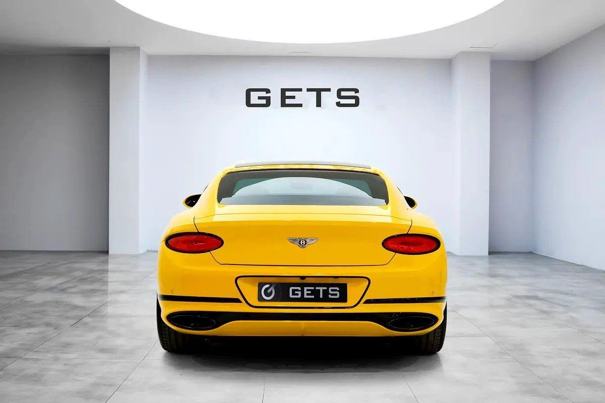 For sale Bentley Continental GT III, 6.0 l, 2020 in Dubai-1-1