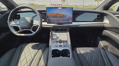 BYD Sealion 7 Performance EV (Grey)-9