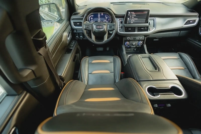 GMC Yukon 2022-13