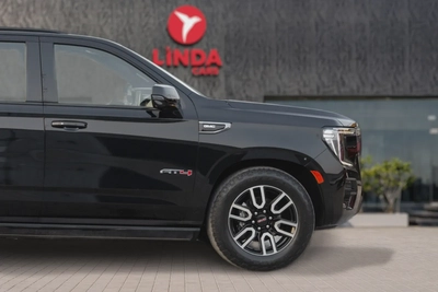 GMC Yukon 2022-4