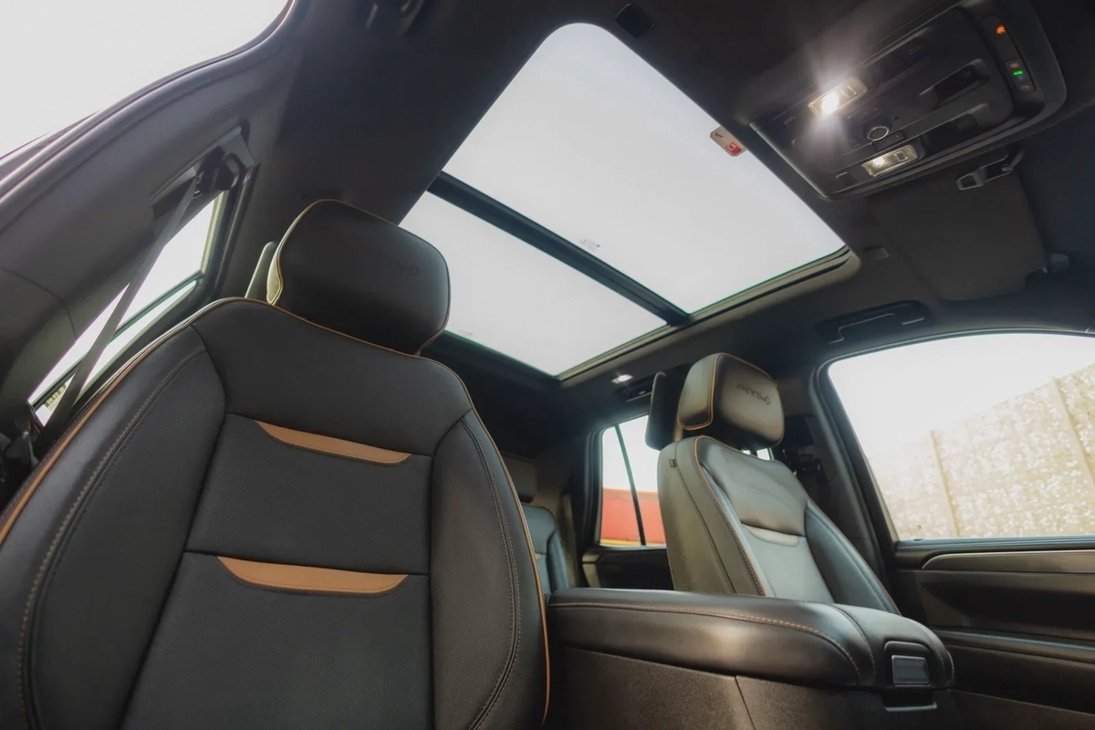 GMC Yukon 2022-14-14