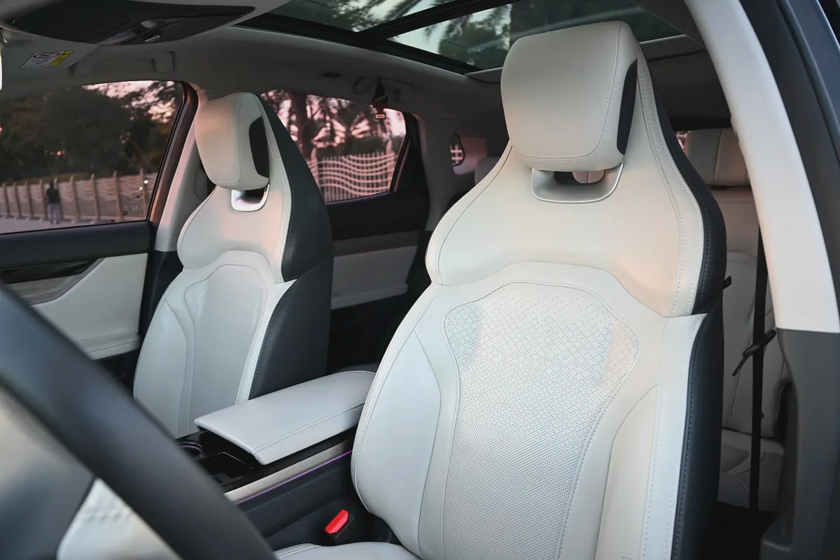 0% DP - AGENCY MAINTAINED - GCC SPECS - JETOUR DASHING 1.6TC LUXURY - LOW MILEAGE