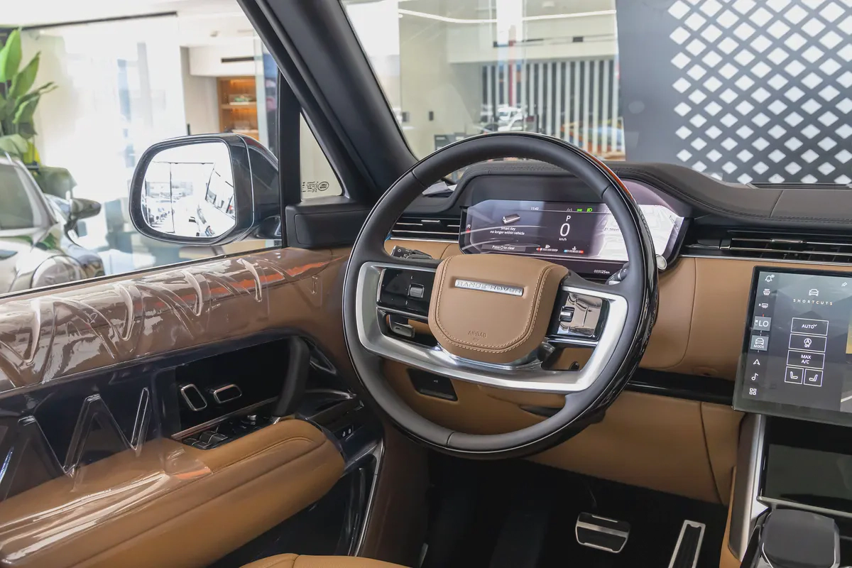 Range Rover Vogue | HSE P530 | Black Edition | GCC Specs | 2026  | ( EXPORT)-15-15