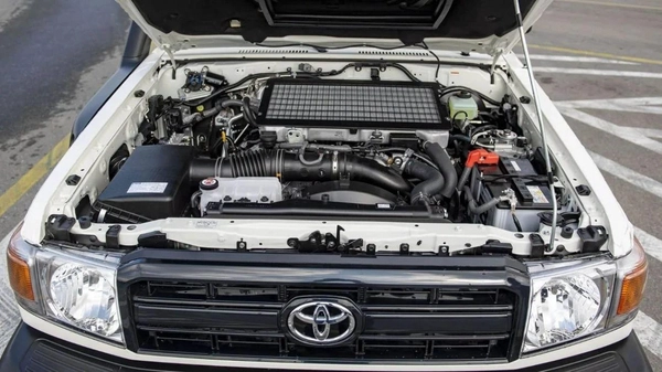 Toyota Land Cruiser LAND CRUISER HARDTOP 3DOOR 4.5L V8