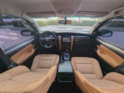 Toyota Fortuner 2023 4X4 V4 2.7L Excellent Condition-9