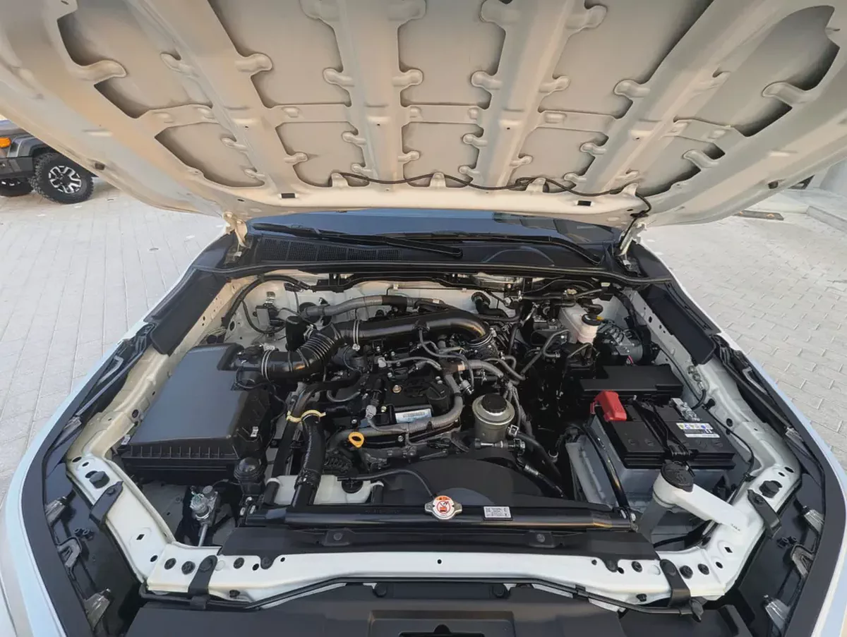 Toyota Fortuner 2023 4X4 V4 2.7L Excellent Condition-18-18