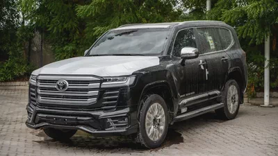 Toyota Land Cruiser VXR 3.5L 2026 GCC Specs For Export-0