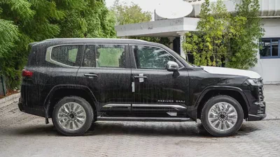 Toyota Land Cruiser VXR 3.5L 2026 GCC Specs For Export-2