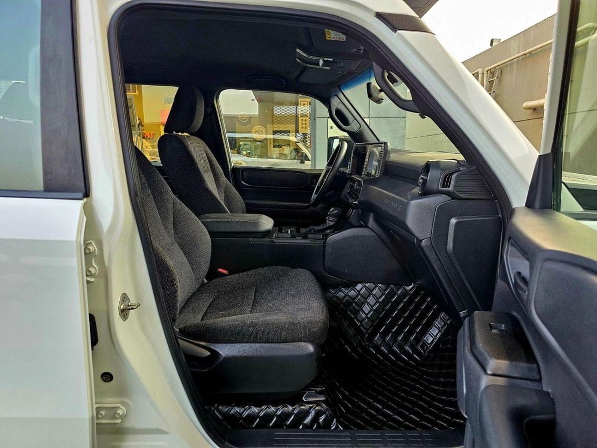 Toyota Prado PRADO DIESEL/ GCC LOW MILEAGE/ NON ACCIDENT-15-0