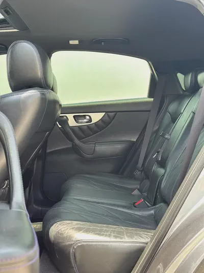 Infiniti QX70 S 2014 | GCC Specs | V6 3.7L | Well Maintained-13