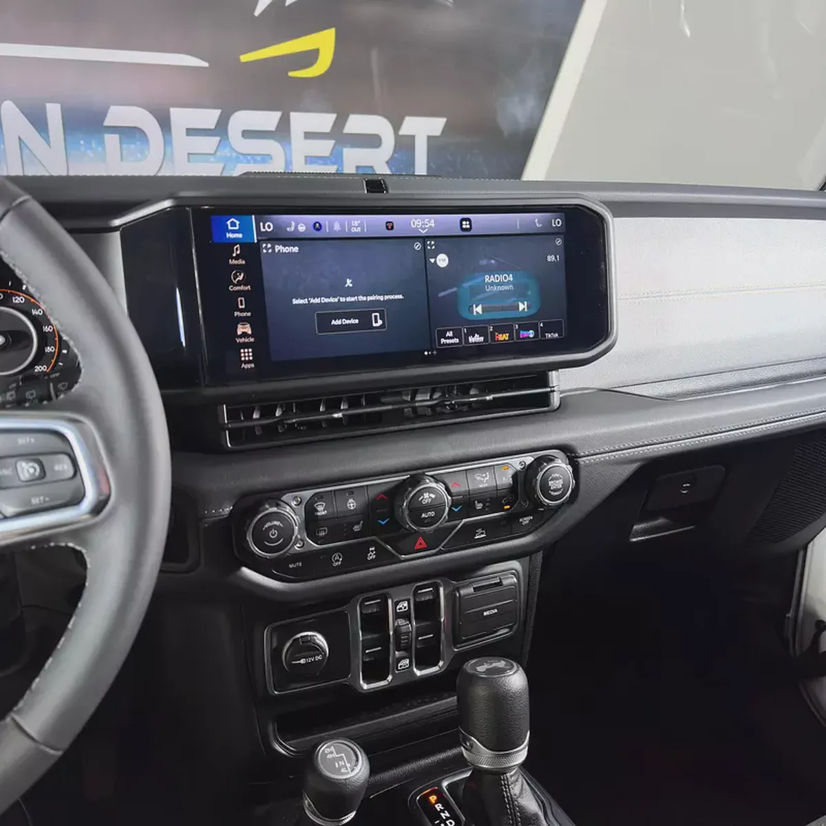 2025 Jeep Wrangler Sahara V6-7-7