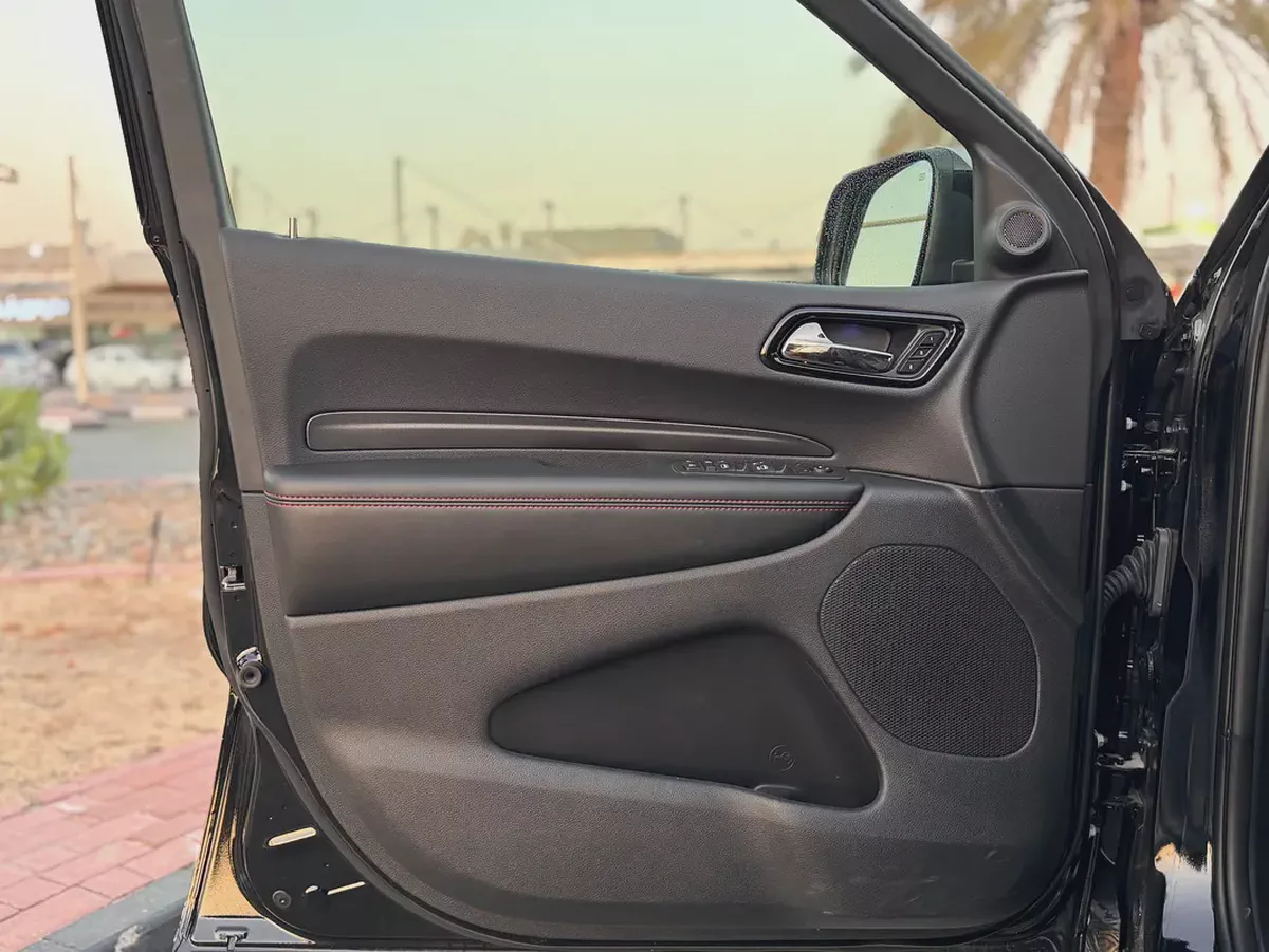 DURANGO GT / GCC / BRAND NEW / 5 YEARS WARRANTY / FULL OPTION-10-10