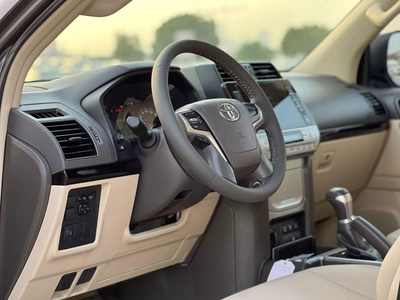 Toyota Prado 2022 Toyota Prado TXL Full Option 4.0L V6 - AWD 4x4 GCC- Electric Seat - Rear CAM & Sensors - Cool B-11
