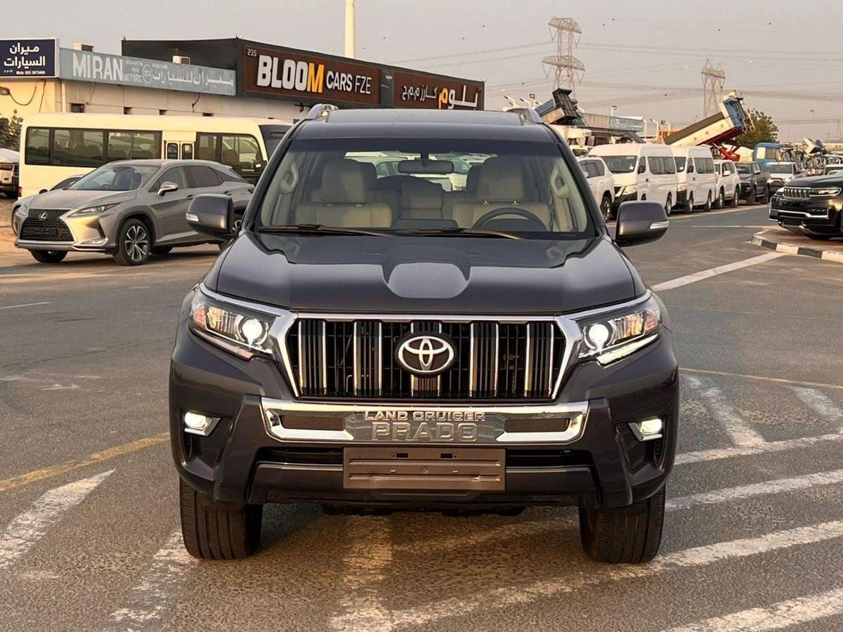 Toyota Prado 2022 Toyota Prado TXL Full Option 4.0L V6 - AWD 4x4 GCC- Electric Seat - Rear CAM & Sensors - Cool B