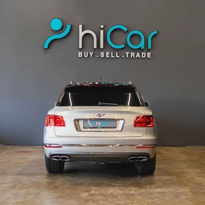 AED 4,982 P.M • 0% Downpayment • Bentley Bentayga • 1 Year Warranty-3