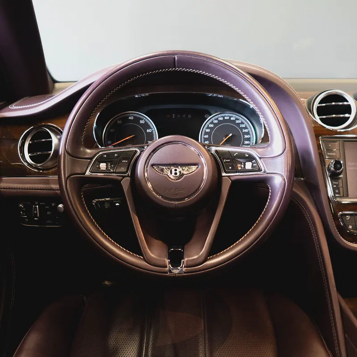 AED 4,982 P.M • 0% Downpayment • Bentley Bentayga • 1 Year Warranty-9-9
