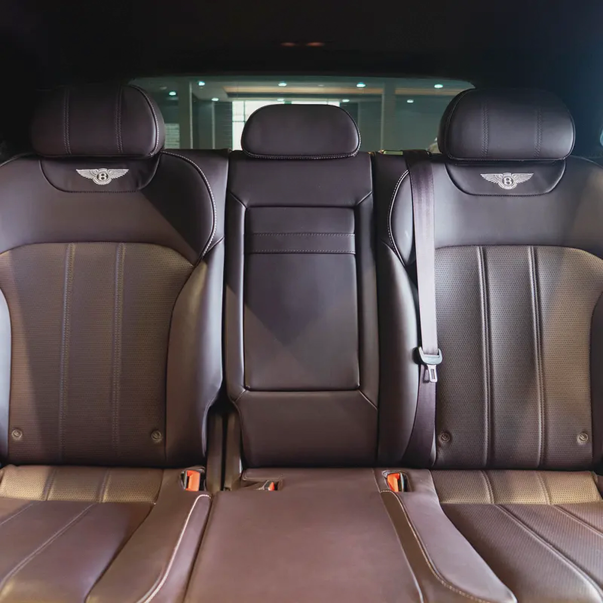 AED 4,982 P.M • 0% Downpayment • Bentley Bentayga • 1 Year Warranty-14-14