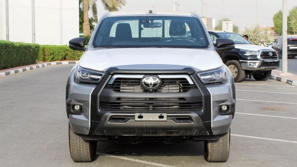 Toyota Hilux ADVENTURE HILUX 2.8L ADVENTURE-15-0