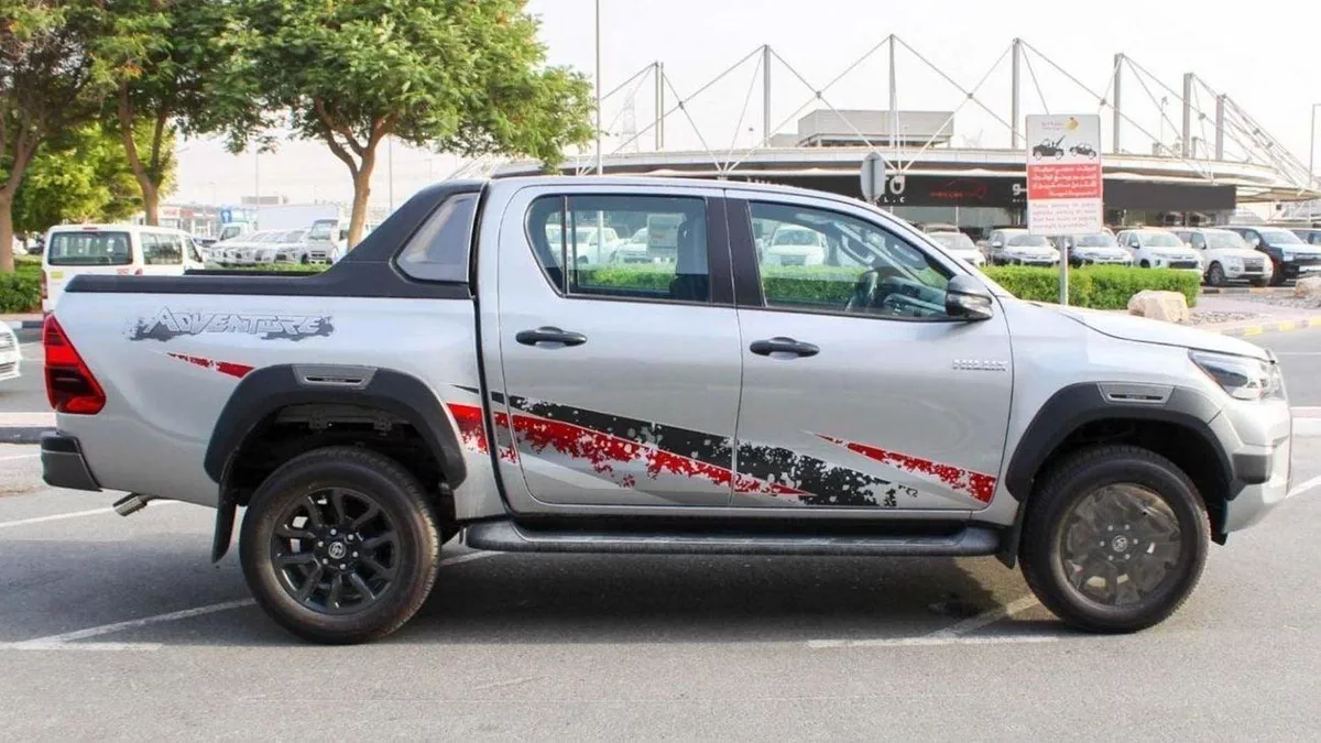 Toyota Hilux ADVENTURE HILUX 2.8L ADVENTURE-16-0