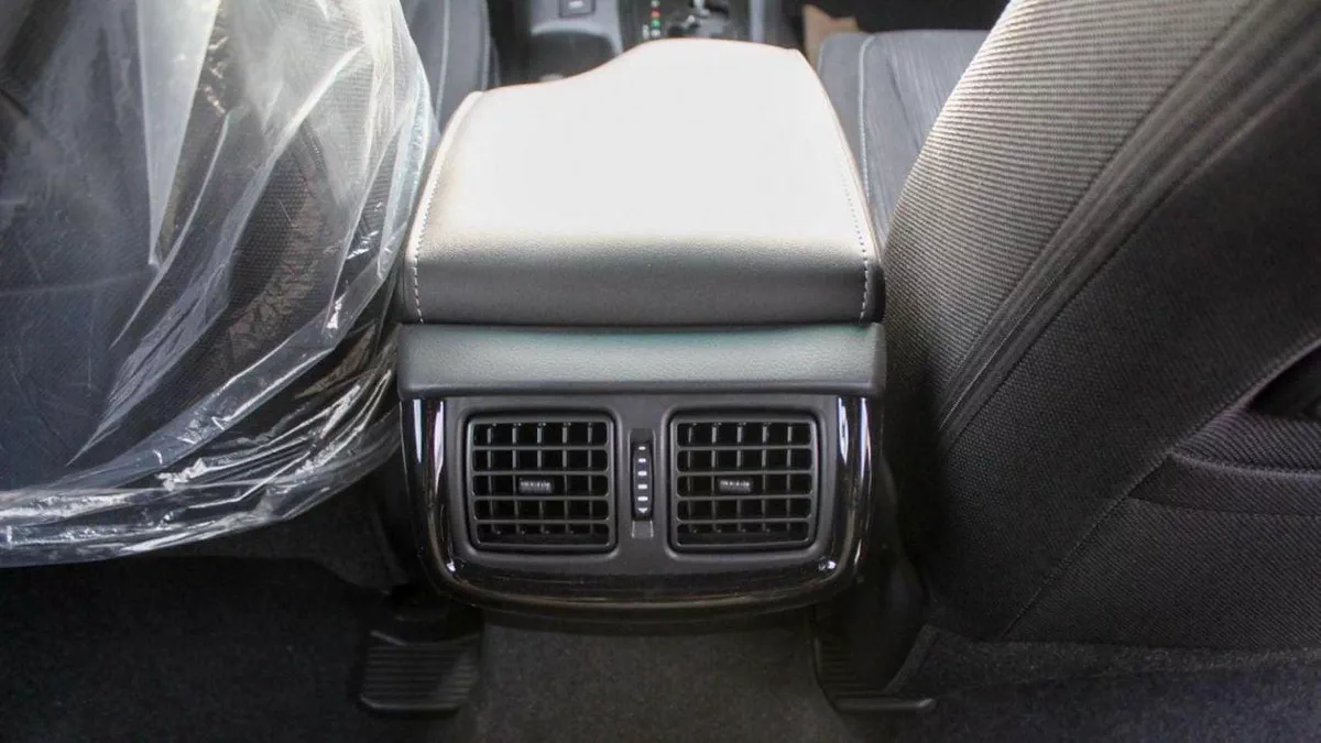 Toyota Hilux ADVENTURE HILUX 2.8L ADVENTURE-6-0