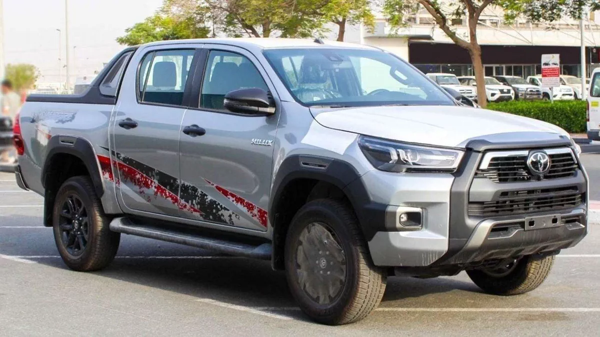 Toyota Hilux ADVENTURE HILUX 2.8L ADVENTURE-8-0