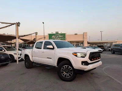 For sale Toyota Tacoma III, 3.5 l, 2023 in UAE, Sharjah-4