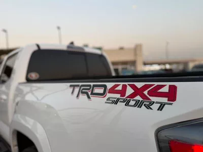 For sale Toyota Tacoma III, 3.5 l, 2023 in UAE, Sharjah-7