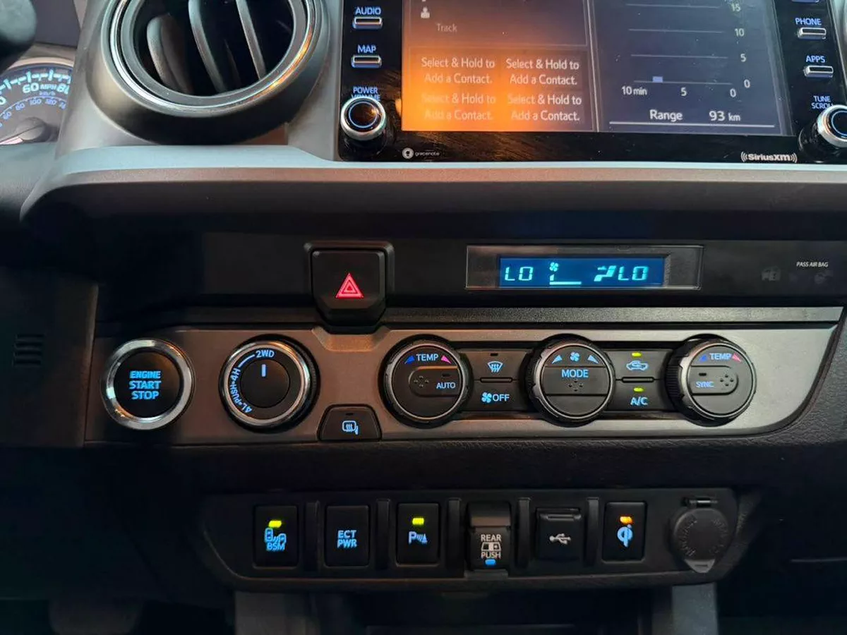 For sale Toyota Tacoma III, 3.5 l, 2023 in UAE, Sharjah-6-6