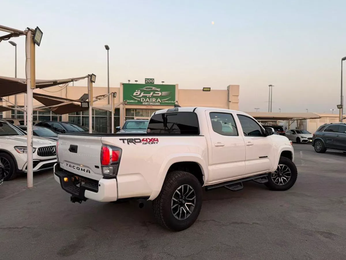 For sale Toyota Tacoma III, 3.5 l, 2023 in UAE, Sharjah-2-2