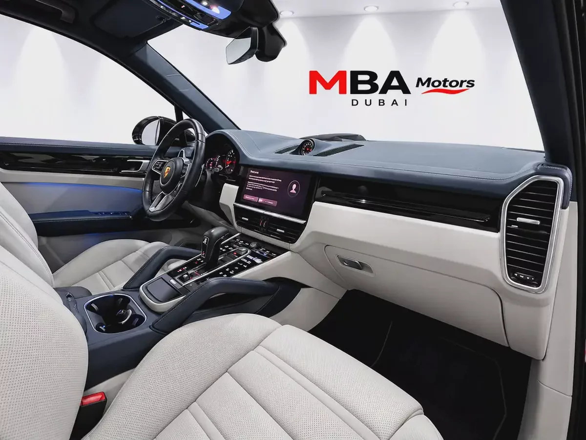 2022 | Porsche Cayenne | Low Mileage | 2 Keys | Immaculate condtion-10-10
