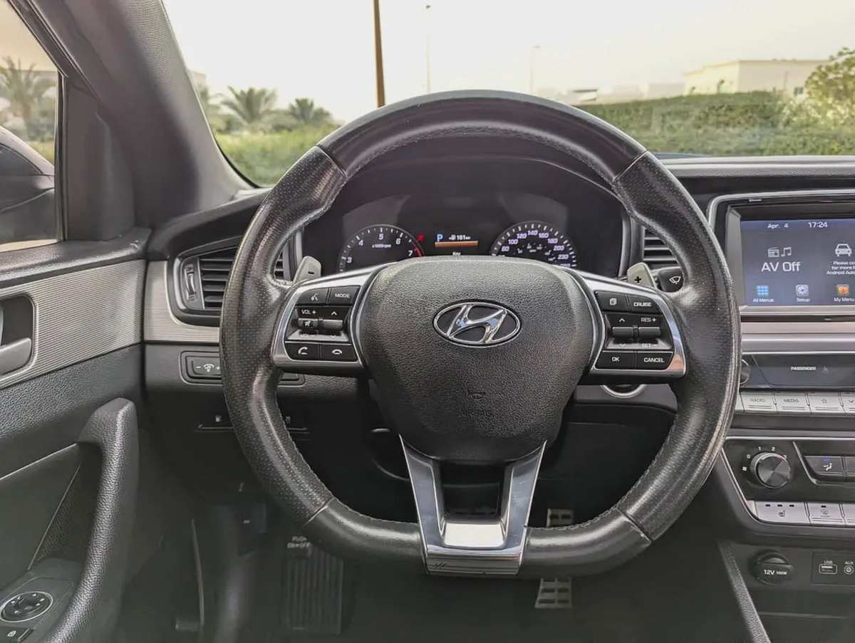 Hyundai Sonata 2018 Sport US Specs Premium Condition 4Cyl Full Option With Sunroof