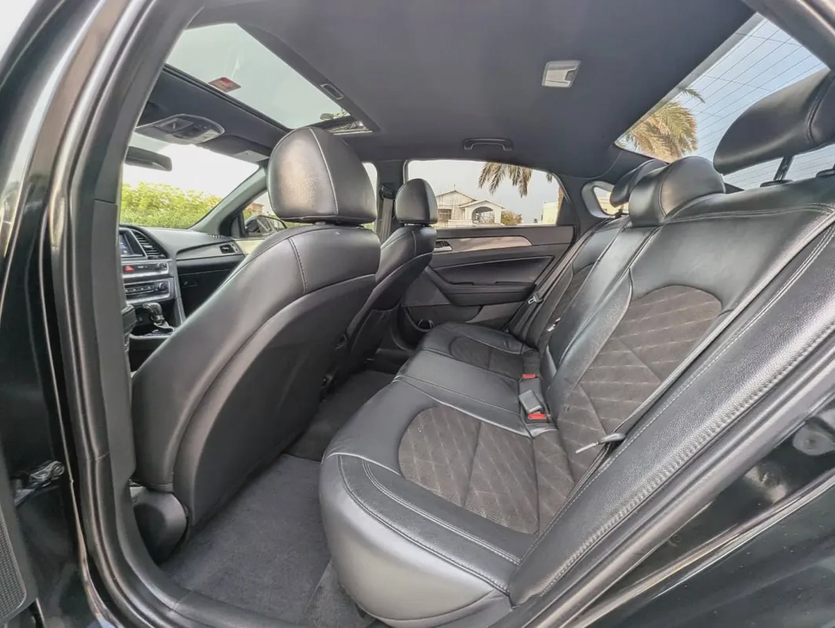 Hyundai Sonata 2018 Sport US Specs Premium Condition 4Cyl Full Option With Sunroof