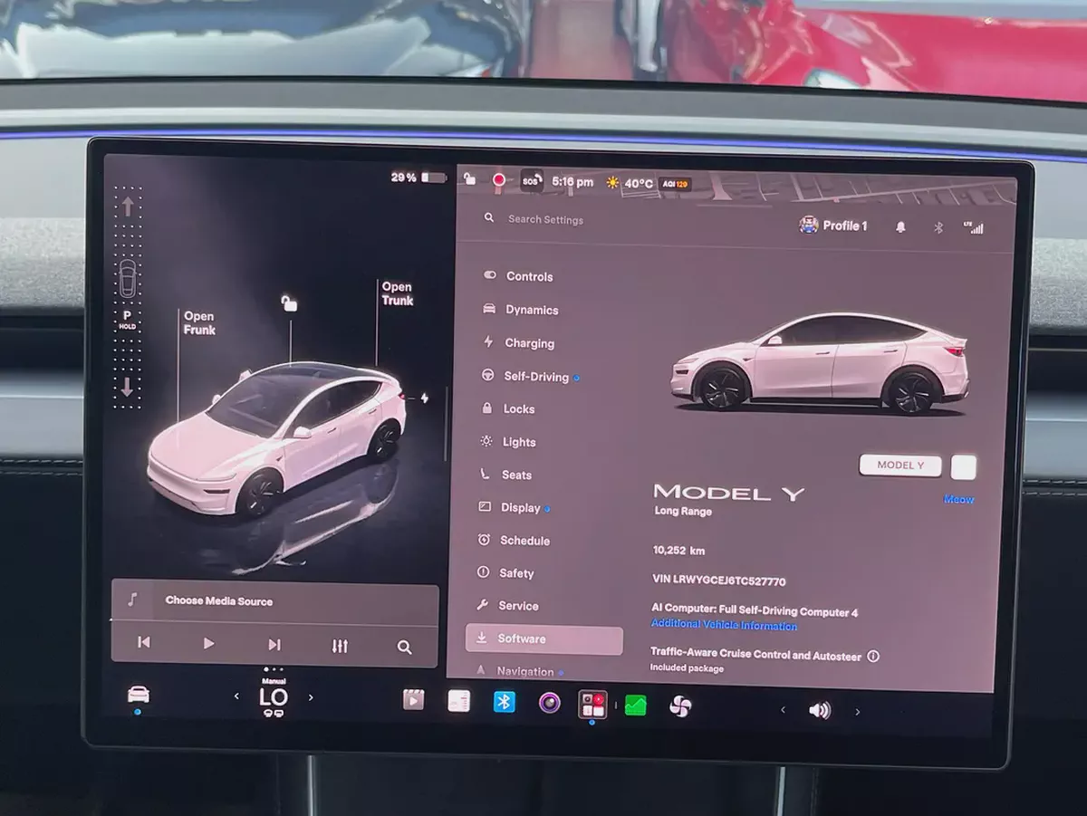 2026 Tesla Model Y Long Range GCC Specs Bank installment available-14-14