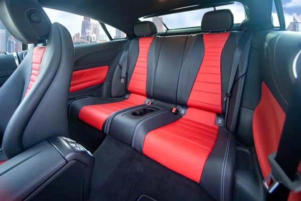 3,900 P.M | 0% Down-Payment | Merc Warranty+Service | MEGA SALE E200 LOW KM