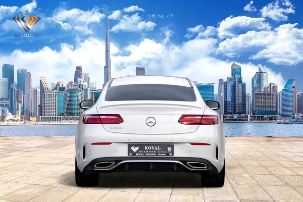 3,900 P.M | 0% Down-Payment | Merc Warranty+Service | MEGA SALE E200 LOW KM