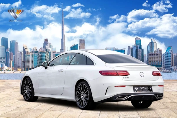3,900 P.M | 0% Down-Payment | Merc Warranty+Service | MEGA SALE E200 LOW KM