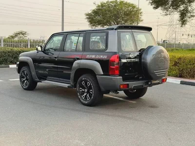 Nissan Patrol Safari Super Safari 2023 GCC Specs-15