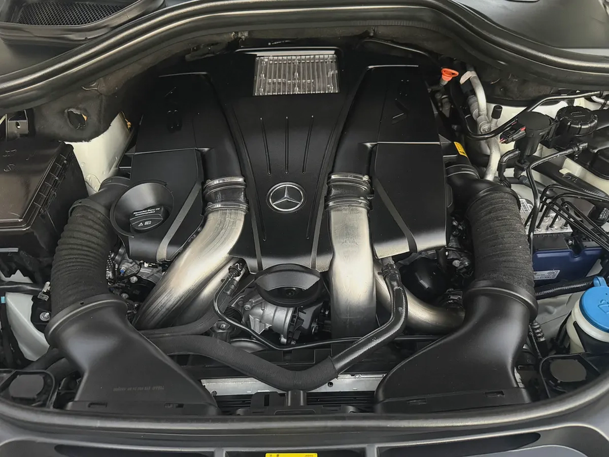 Mercedes-Benz GLS 550 2016, Japanese Specs-12-12