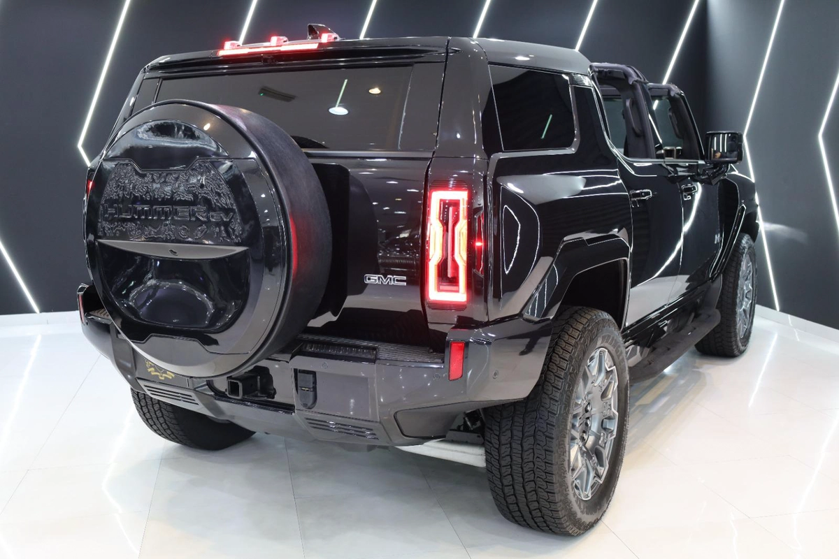 GMC HUmmer EV SUV Edition 1 2024-14-14