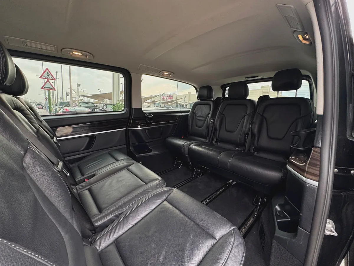 Mercedes V250 full options 360• cameras GCC specs free accident-10-10