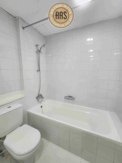 Spacious and clean 2bhk in mankhool with a closed kitchen near sharaf dg metro station-4
