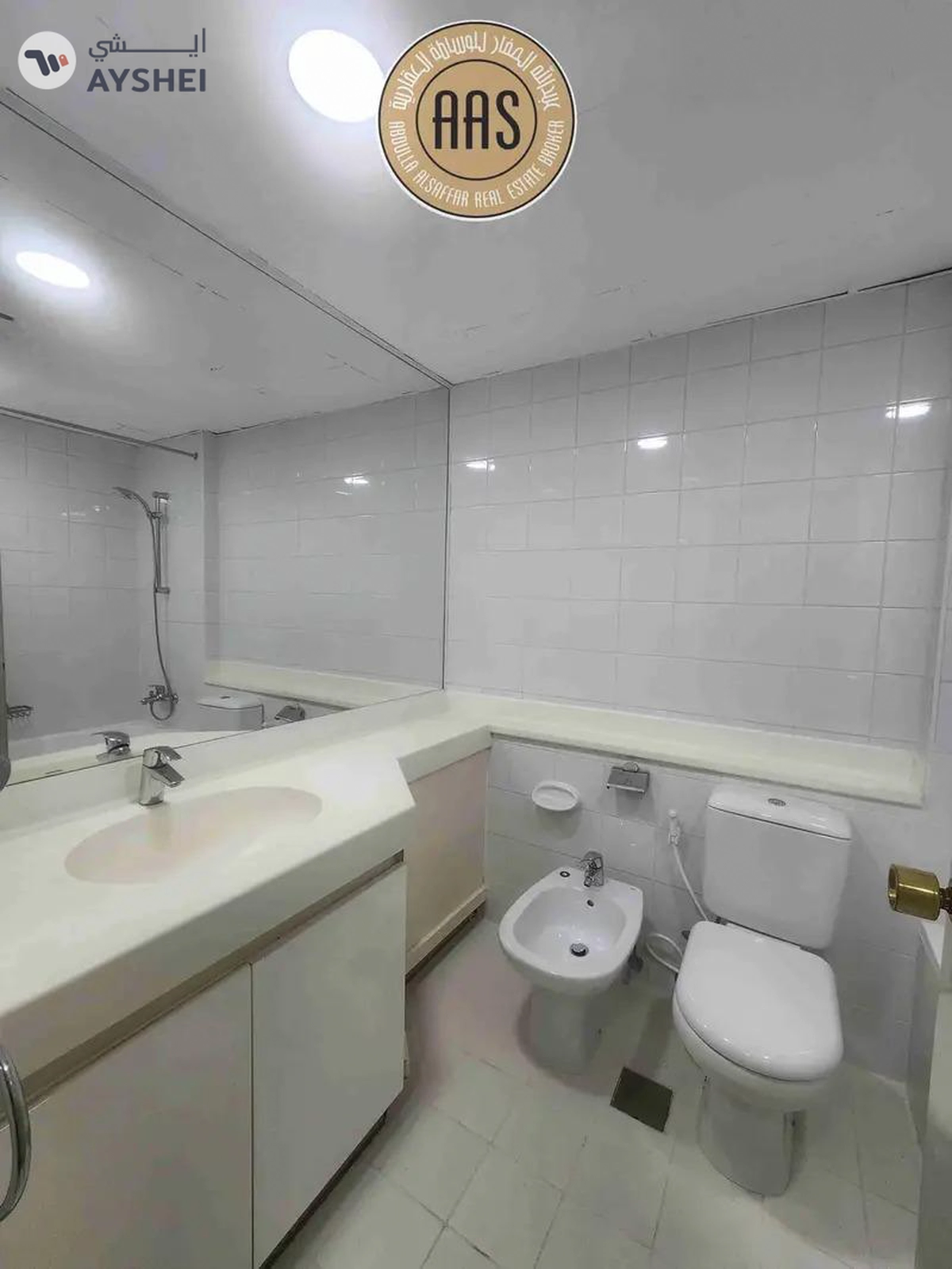 Spacious and clean 2bhk in mankhool with a closed kitchen near sharaf dg metro station-3-3
