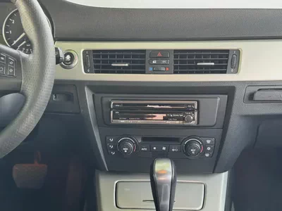 BMW | 323i | 2006 | ONLY | 80622 KM | JAPAN IMPORT | CLEAN TITLE-16
