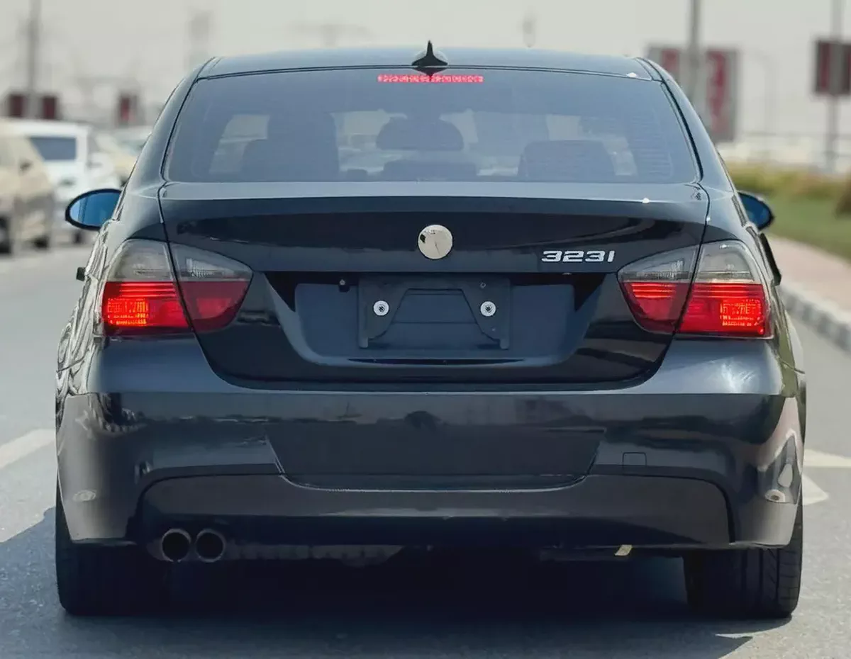 BMW | 323i | 2006 | ONLY | 80622 KM | JAPAN IMPORT | CLEAN TITLE-5-5