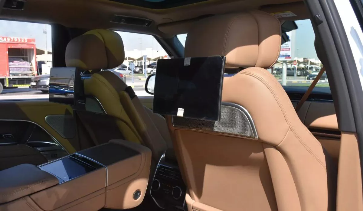RANGE ROVER AUTOBIOGRAPHY 2025 | WHITE-4-4